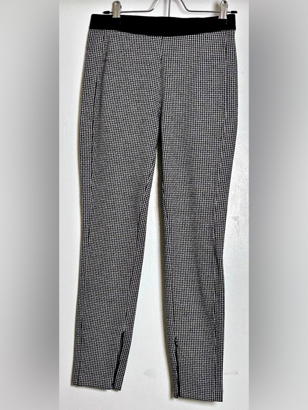 Talbots Soho Ankle Pants Houndstooth Ankle Pants Black & White Size 2P NWT